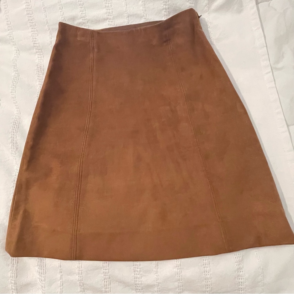 Aritzia Babaton  Camel Brown Faux Suede Mini Skirt size 00